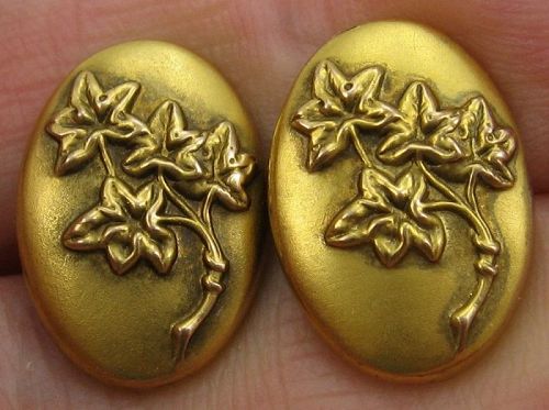 10kt Gold Ivy Cufflinks