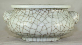 Chinese Qing Daoguang Geyao Bombe Porcelain Censer