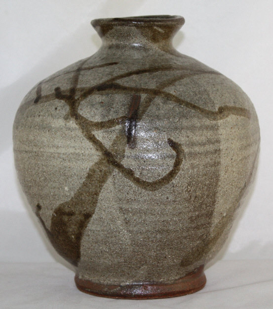 Japanese Mashiko Stoneware Kaki Vase with &quot;Y&quot; Potter’s Seal 9&quot; High