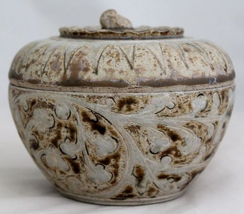 Large Thai Sawankhalok Brown Glaze Lidded Stoneware Ceramic Footed Box
