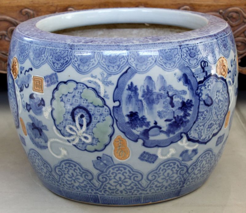 Large Meiji to Taisho Japanese Arita Blue White Porcelain Hibachi