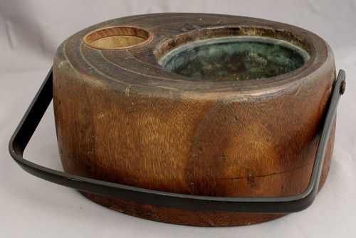 Japanese Meiji Period Oval Form Wood Tabako-bon Smoker's Hibachi