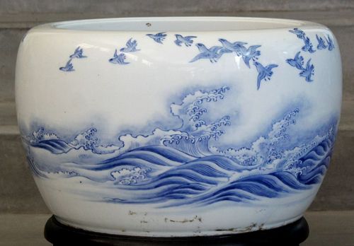 Japanese Meiji Tominaga Genroku Marked Blue & White Porcelain Hibachi