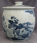 Large Chinese Qing Blue White Porcelain Lidded Jar Warriors Landscape