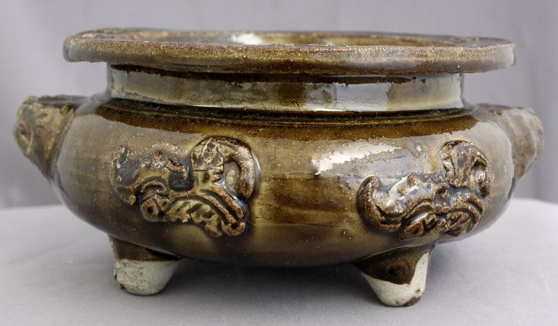 Chinese Qing Olive-Brown Glaze Bombe Tripod Censer Bagua Bats