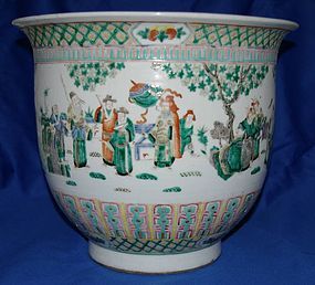 Massive Chinese Qing Famille Rose  Porcelain Jardiniere Cache Pot