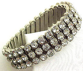 Pretty 1950s Rhinestone Expansion Bracelet