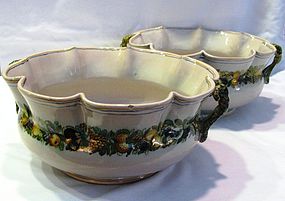 Pair of Italian Ulisse Cantagalli Faience Bowls