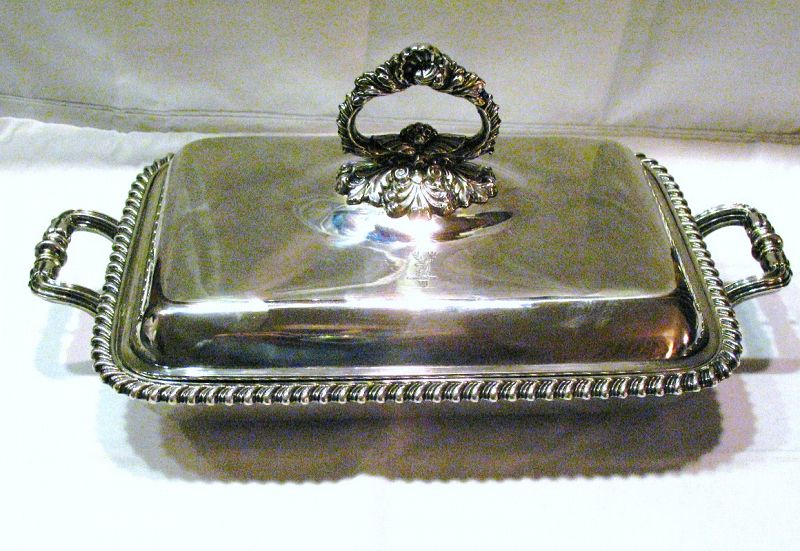 Matthew Boulton Old Sheffield Silver Plate Covered Entree Dish