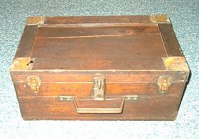 Husdon Valley Primitive Work Chest