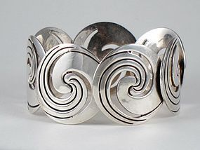 HECTOR AGUILAR BRACELET 940 SILVER SWIRLS 1 3/8"W.