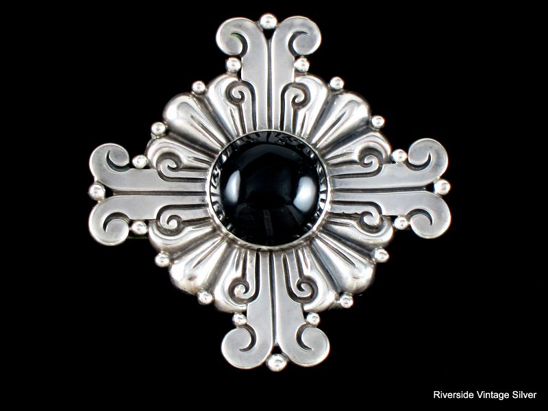 Hector Aguilar Brooch Onyx & 990 Sterling Silver