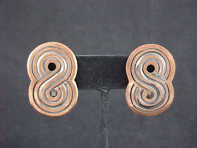 Vintage Victoria Copper Necklace &amp; Earrings