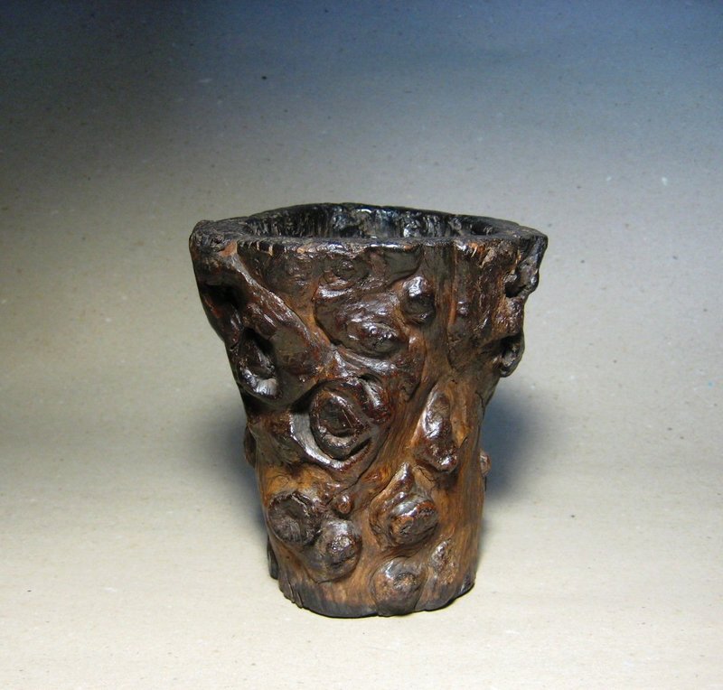 A Burlwood Brush Pot of 17th Century.