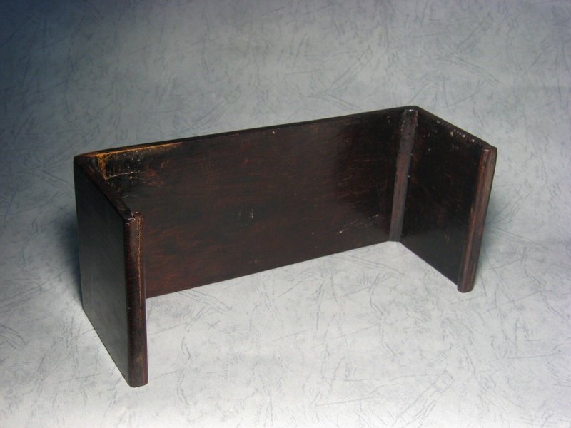 A Huanghuali Wood Stand of 16th/17th Century.