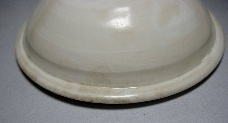 A Liao-Ding Shallow Bowl