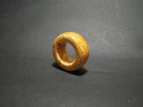 A Charming Ivory Ring of 18th Century