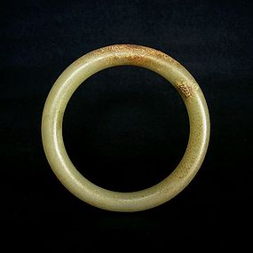 A Charming Green Jade Bracelet of Song Dynasty
