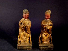 A Pair of Wood Figures of Qing Dynasty