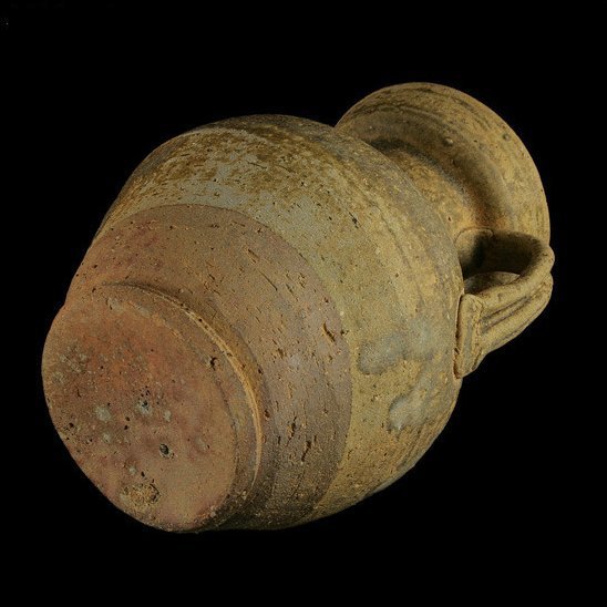 An Excavation Ewer from the Six Dynasties Period