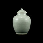 A White-Glazed Tea Caddy of Ming Dynasty