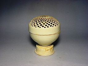 A Qingbai Covered Censer of Song Dynasty