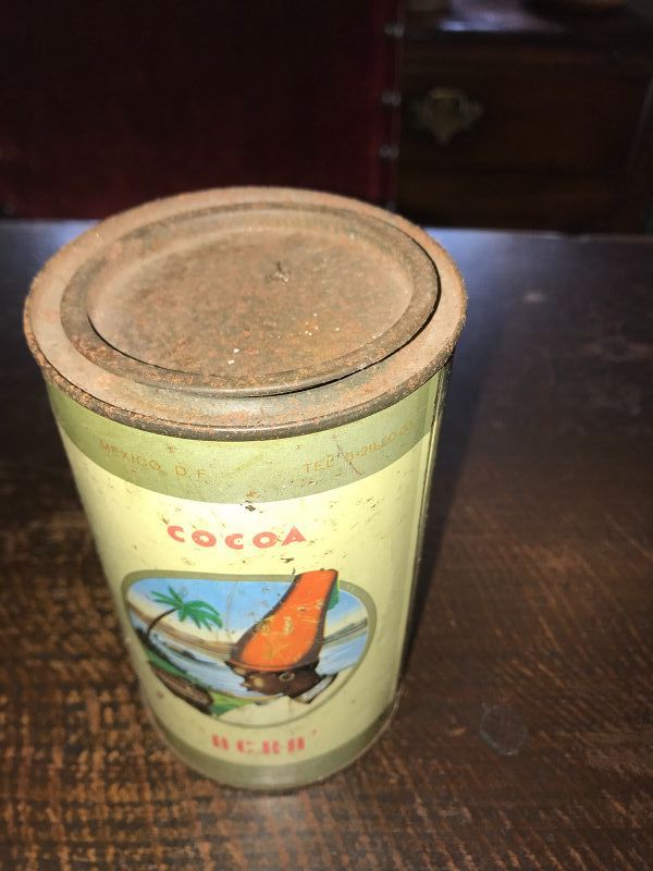 Rare Mexican Acra Chocolate Tin