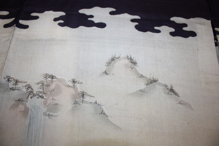 Japanese silk katsugi-kimono such as the sumi drawing