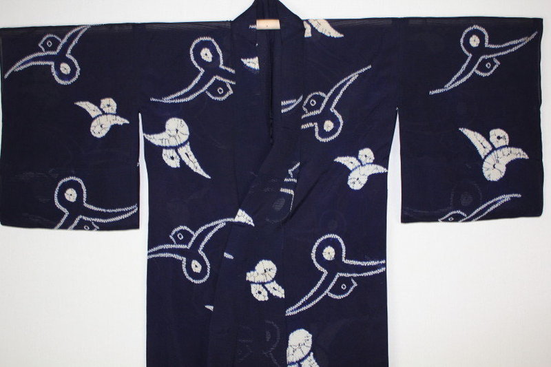 Japanese antique Indigo dye silk shibori Pattern of charming sparrow
