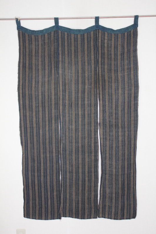 Edo Indigo Hemp Cotton Shonai Noren Hand-spun Thick Old fabric.