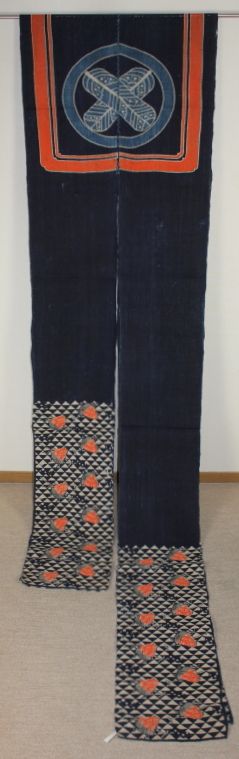 Japanese antique Hemp tsutsugaki Umakake textile of Edo Period