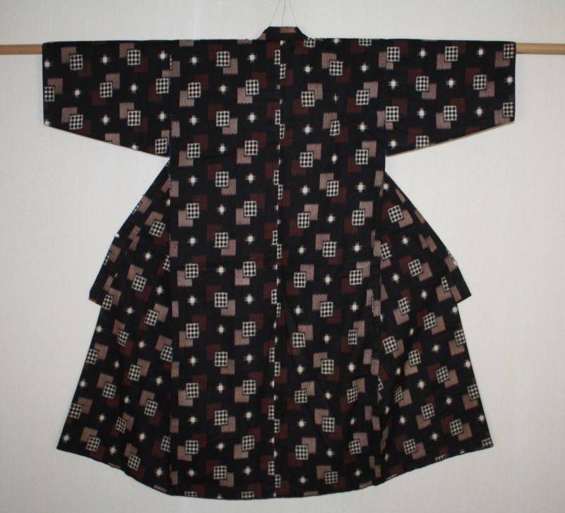 Japanese antique kasuri ikat cotton child Kimono with charming patten