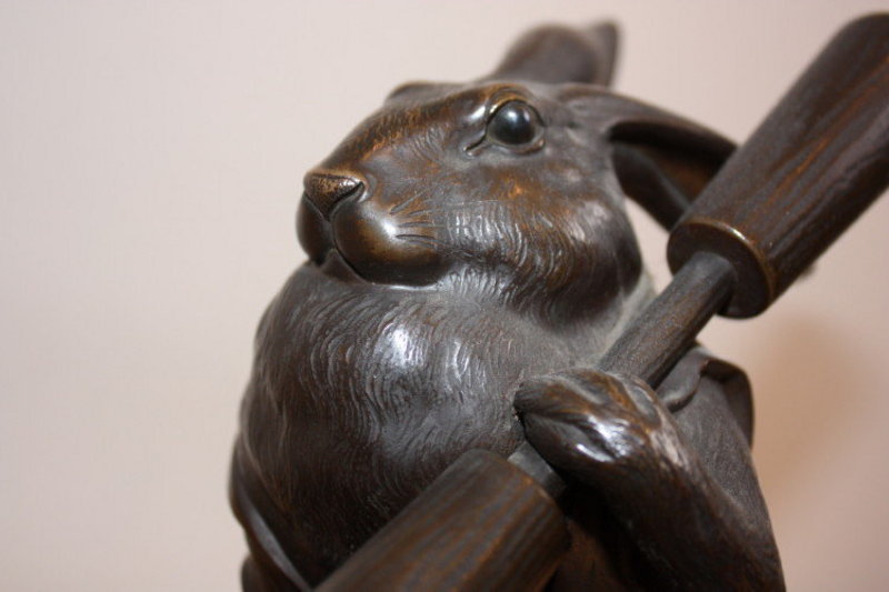 Japanese  Antique  Rabbit clock of bronze