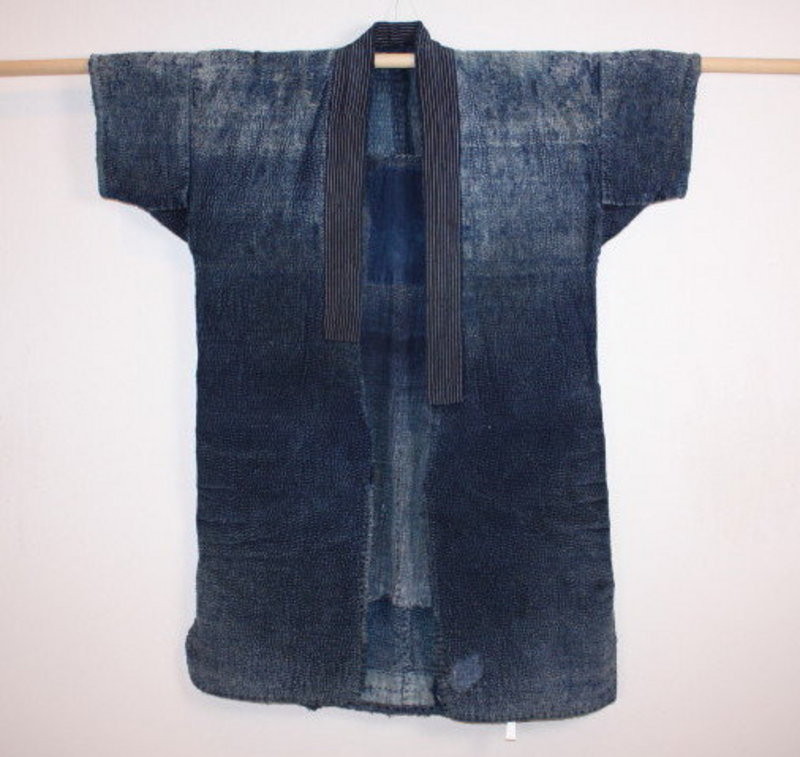 Japanese indigo dye sashiko boro noragi hanten textile