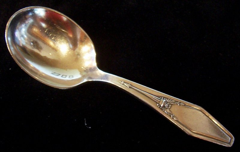 Holmes &amp; Edwards Jamestown Baby Spoon Silver Plate