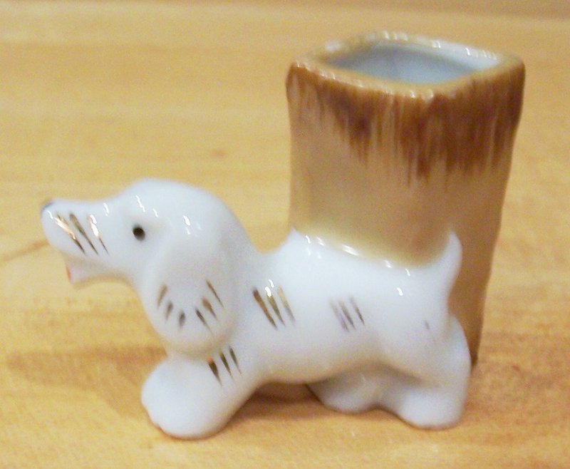 Ceramic Toothpick Holder Dog w/ Stump Occupied Japan