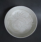 Song Dynasty Soucer Dish With Flower Motive