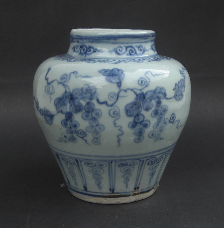 Ming Blue & White Jar with Grapes Motive, 15th Century