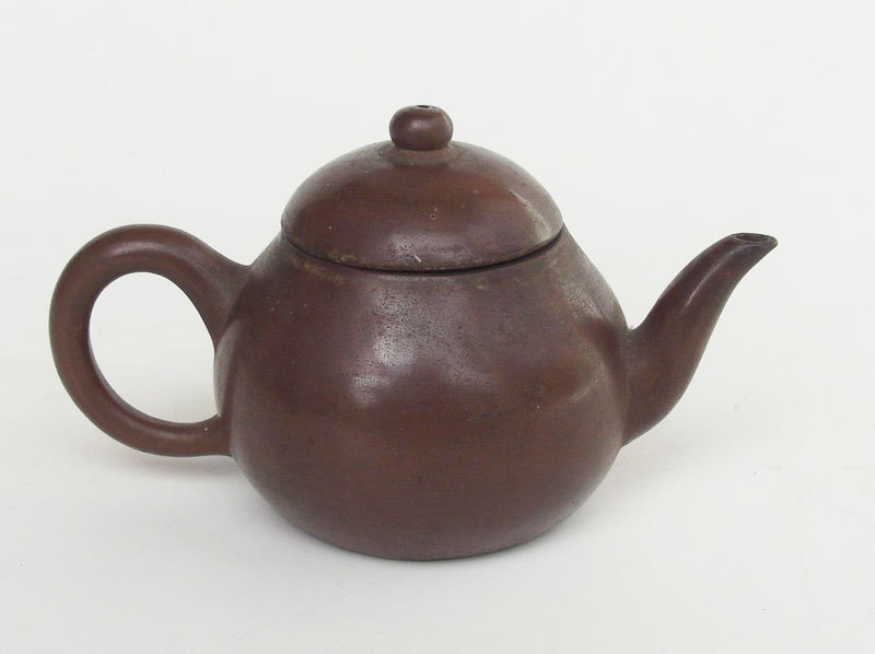 Chinese Yixing Teapot (15)