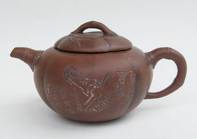 Chinese Yixing Teapot (28)