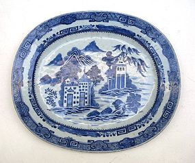 Chinese 18th Century Blue and White Export Plate