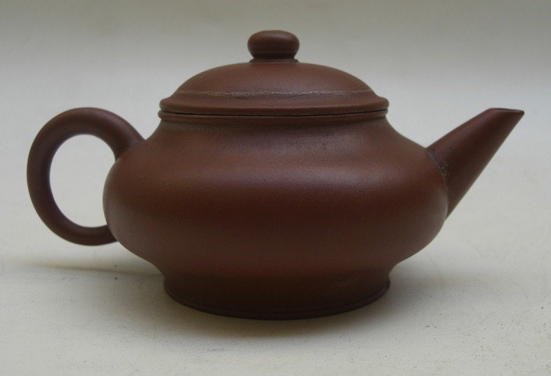 Chinese Yixing Teapot (58)