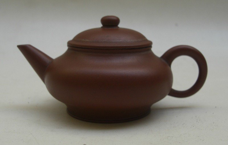 Chinese Yixing Teapot (58)