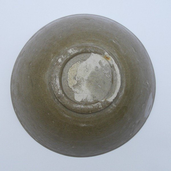 Song Celadon Bowl With Flower Decorations