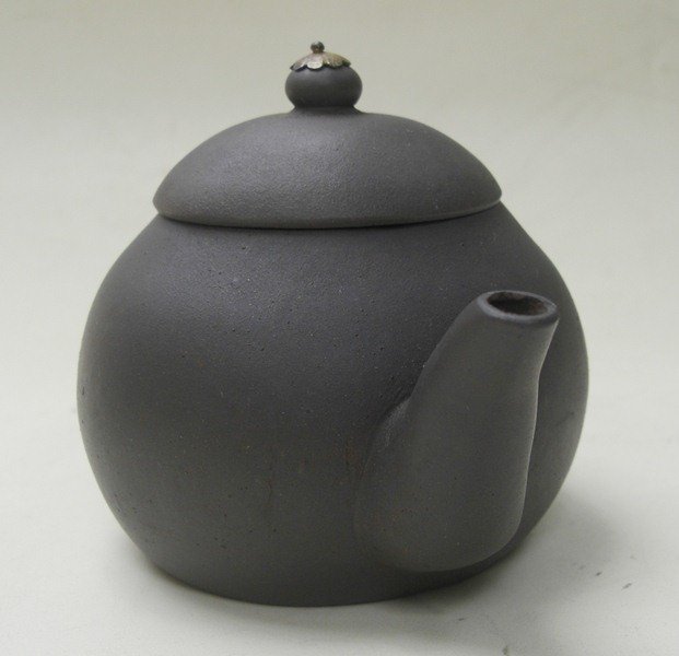 Chinese Yixing Teapot (93)
