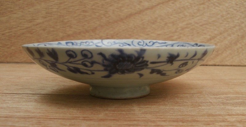 Yuan Dynasty Blue And White Soucer Bowl