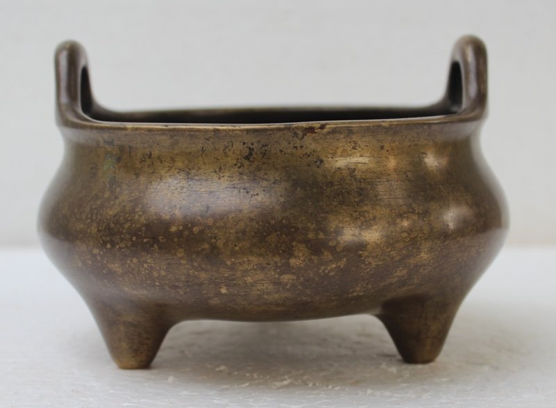Chinese 18th Century Bronze Censer