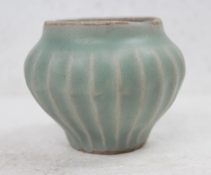 Song Dynasty Longquan Celadon Jar