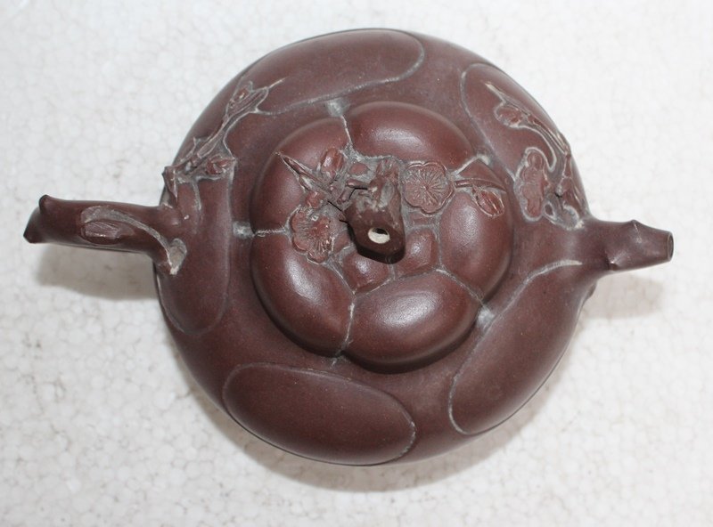 Chinese Yixing Teapot (113)