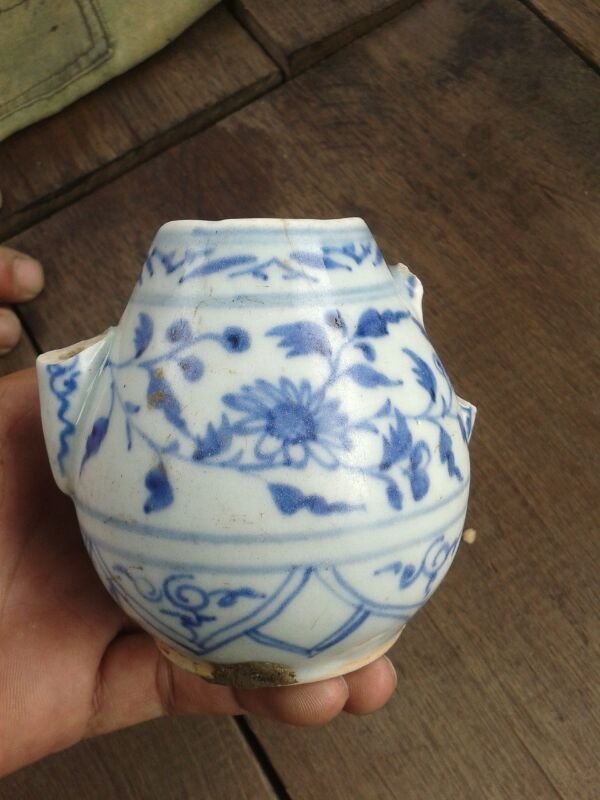 Yuan Dynasty Blue and White Ewer
